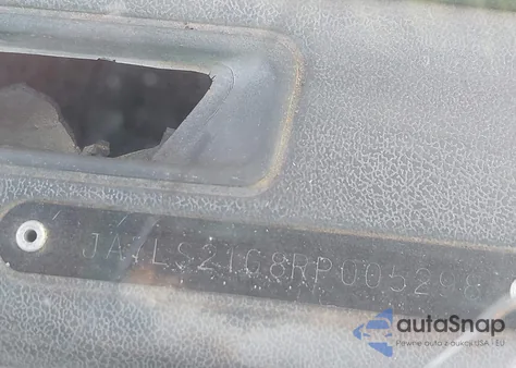 1994 Mitsubishi Mighty Max z USA, uszkodzony, nr VIN JA7LS21G8RP005298